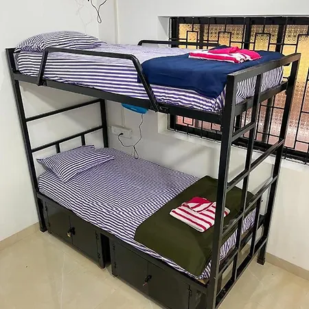 Bonds Hostel-3